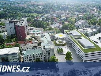 Modernizace liberecké nemocnice jede podle plánu. Parkovací dům otevře už na jaře