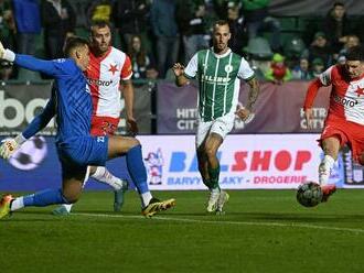 Bezmocný Slovák v bráne Bohemiansu. Slavia mu nastrieľala štyri kúsky