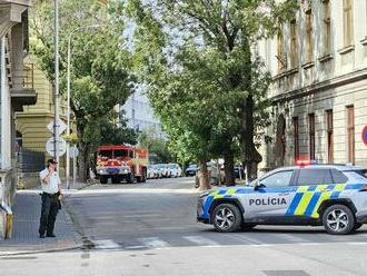 Polícia preverovala bombovú hrozbu na súdoch