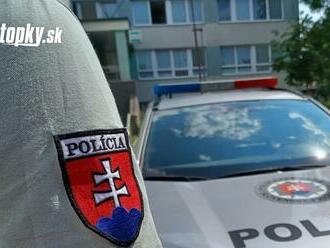 Pre zrážku kamióna s autobusom začala polícia trestné stíhanie