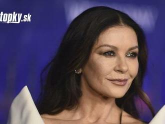 Psychicky chorá Catherine Zeta-Jones: S týmto skoncovala... Je to jed!