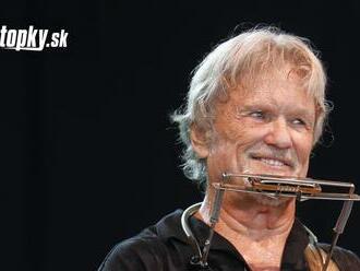 Umelecký svet sa lúči s legendou: Zomrel slávny spevák a herec Kris Kristofferson  !