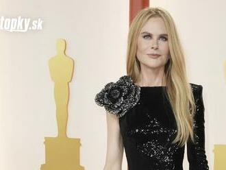 Nicole Kidman   očarila odvážnym outfitom: Fanúšikom ukázala poriadne hlboký výstrih!