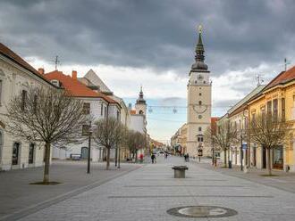 Trnava musela kvôli HROZBÁM počasia zasiahnuť: Ruší tradičné podujatie! Ohrozená je bezpečnosť