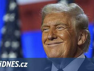 Sluha dvou pánů. Jak bude vypadat prvních sto dní Trumpa v Bílém domě?