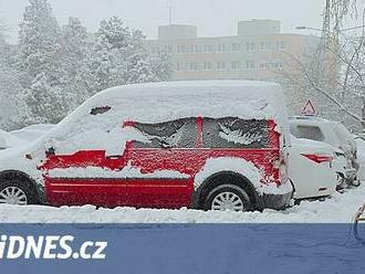 Část Košic je pod sněhem. Za netypickou nadílku vděčí tamní ocelárně